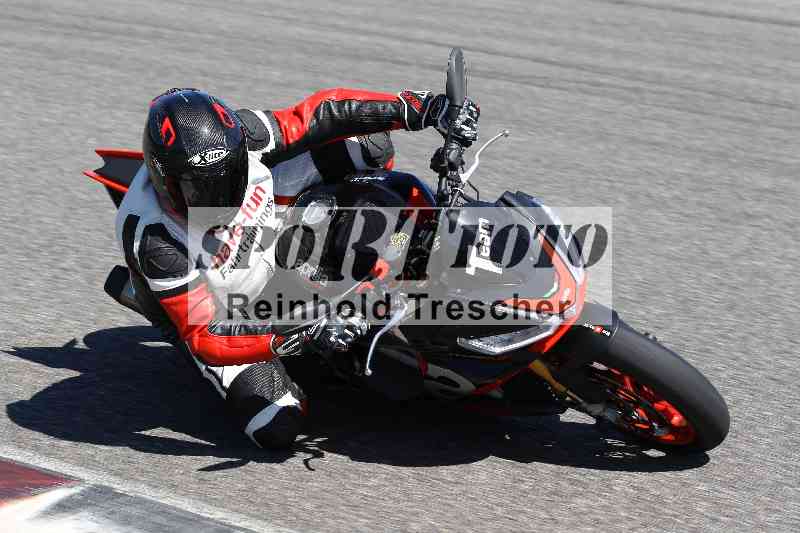 Archiv-2025/42 07.08.2025 Peter Studer Girls Day ADR/Gruppe pink/team